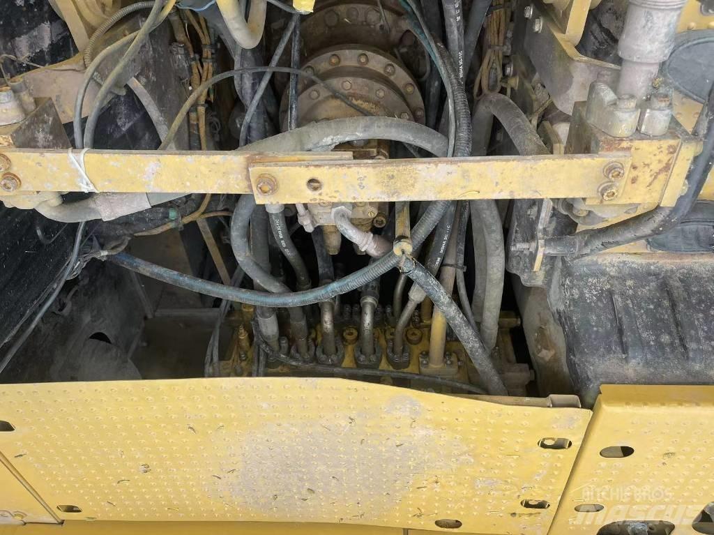 CAT 320GC Верижен екскаватор