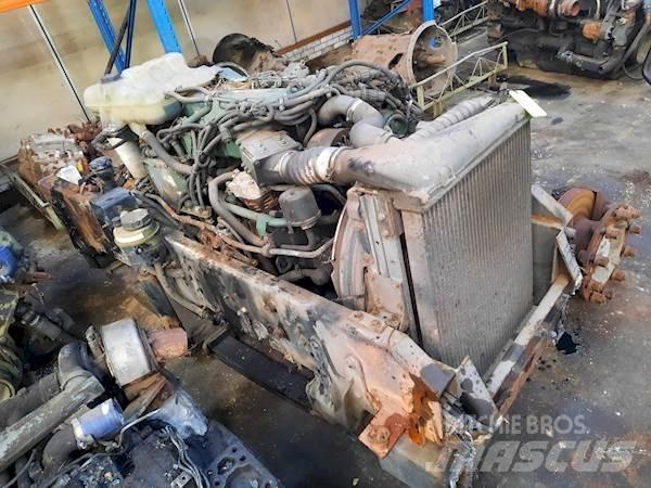 Volvo D6B220 Двигатели