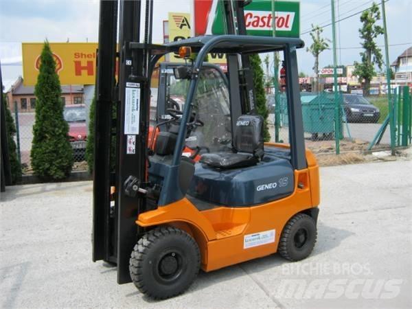 Toyota 42-7FGF15 Камиони с АГУ