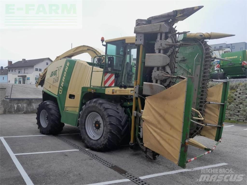 Krone big x 650 Самоходни фуражири