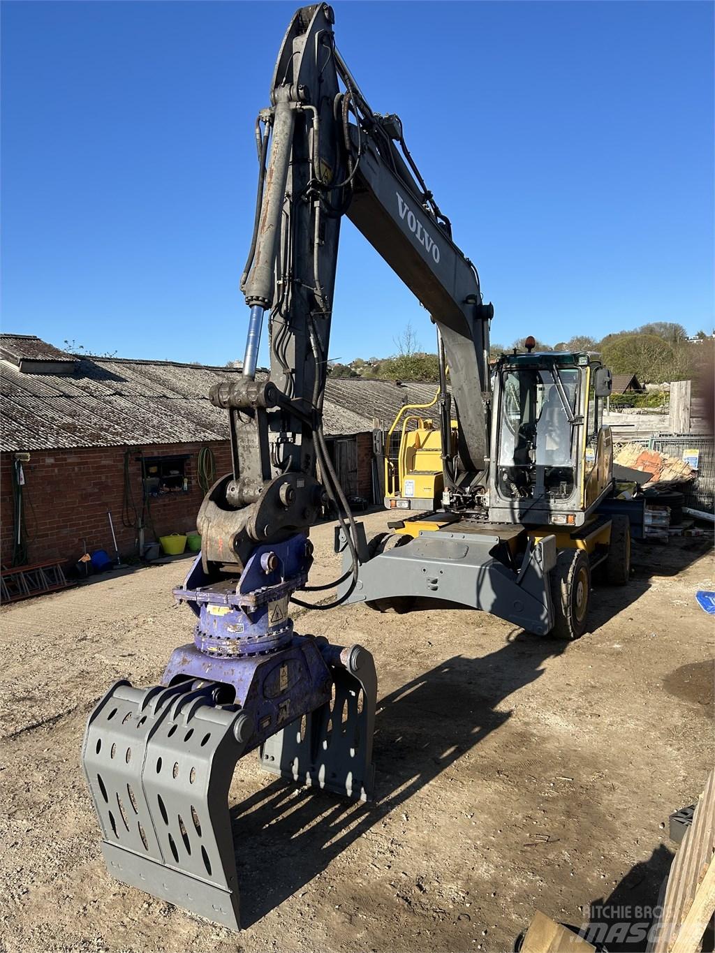  Excavator Volvo Колесни екскаватори