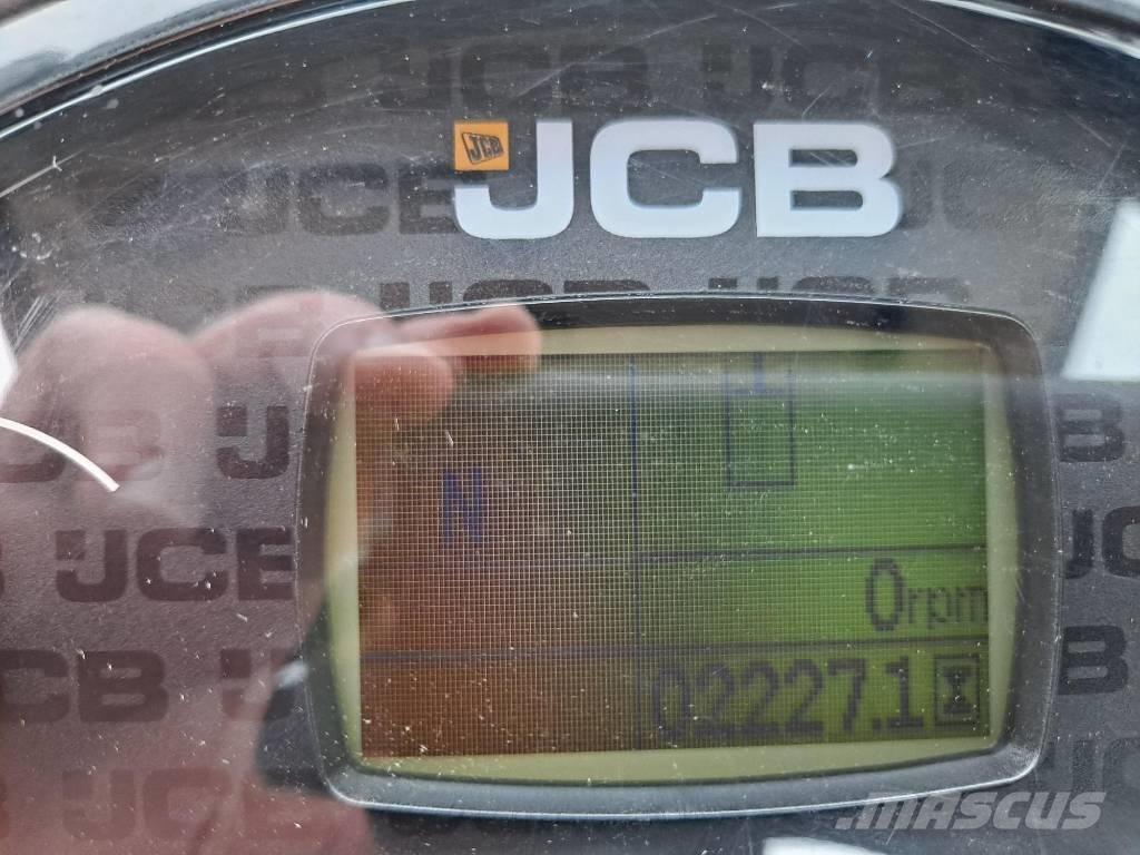 JCB 406 Колесни товарачи