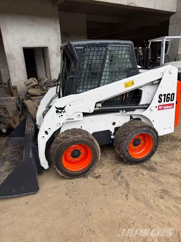 Bobcat S 160 Мини товарачи
