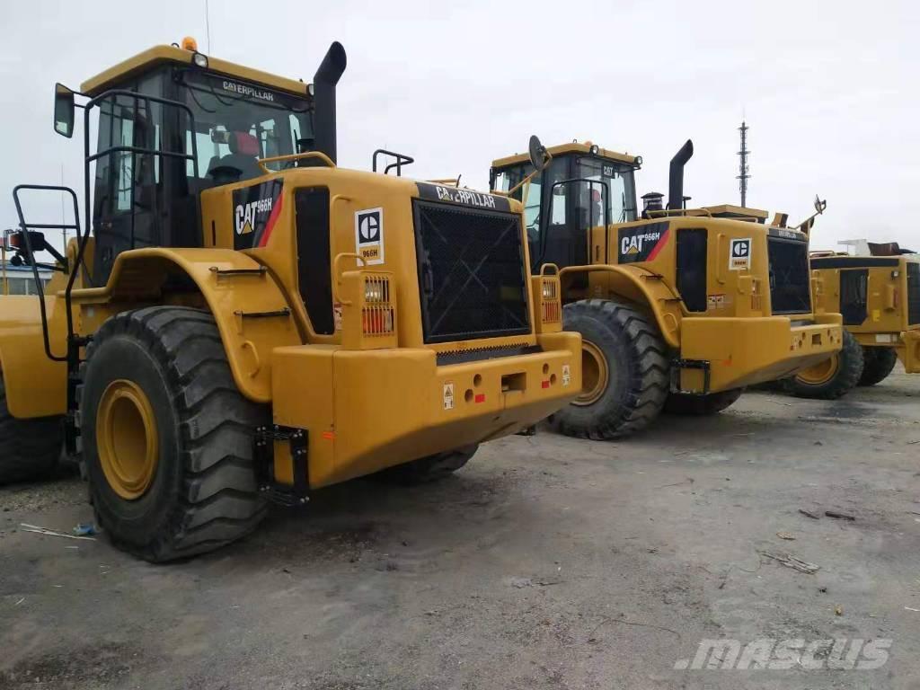 CAT 966H Колесни товарачи