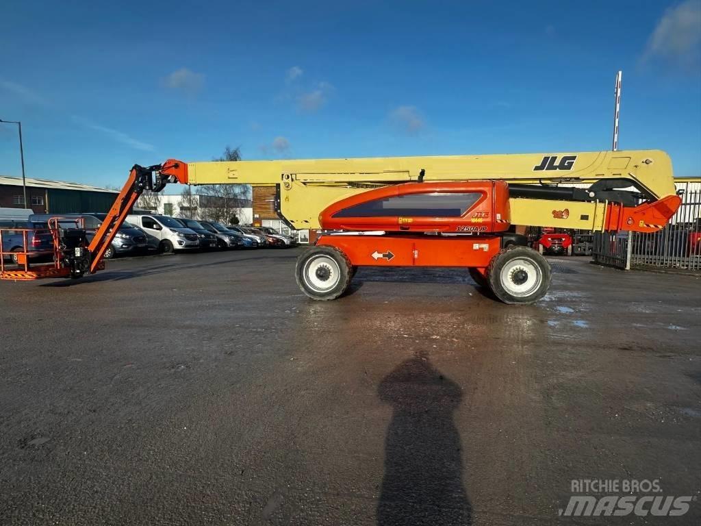 JLG 1250 AJP Съчленени стрелови подемници