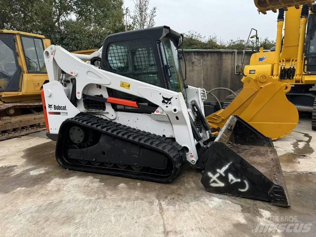 Bobcat T 770 Верижен товарач