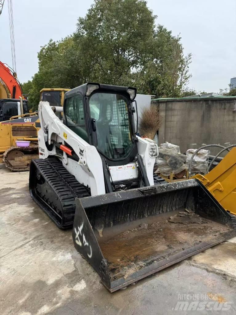 Bobcat T 770 Верижен товарач