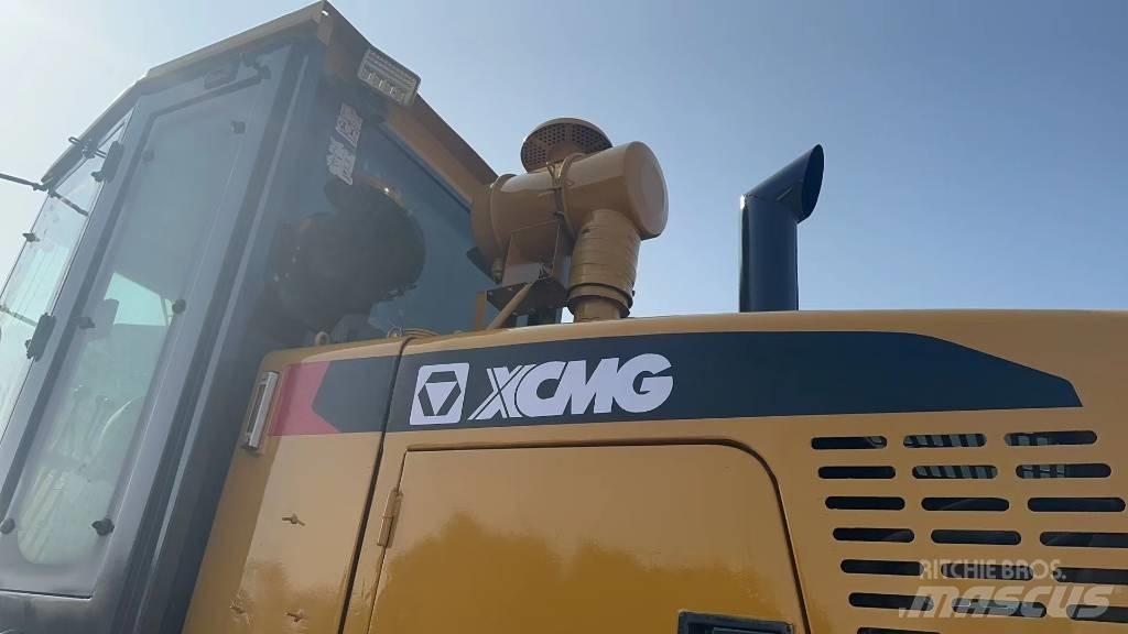 XCMG GR180 Грейдери