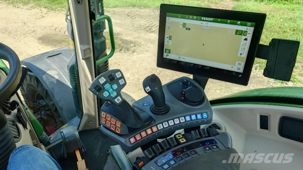 Fendt 724 Profi Plus Трактори