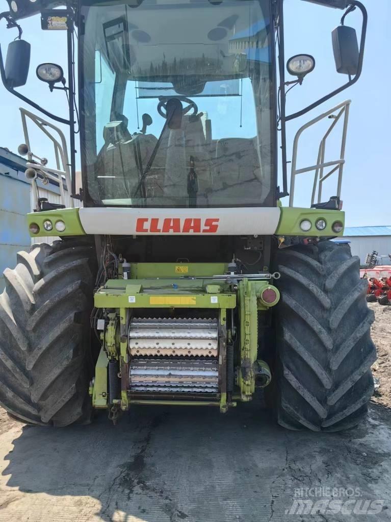 CLAAS Jaguar 960 4WD Самоходни фуражири