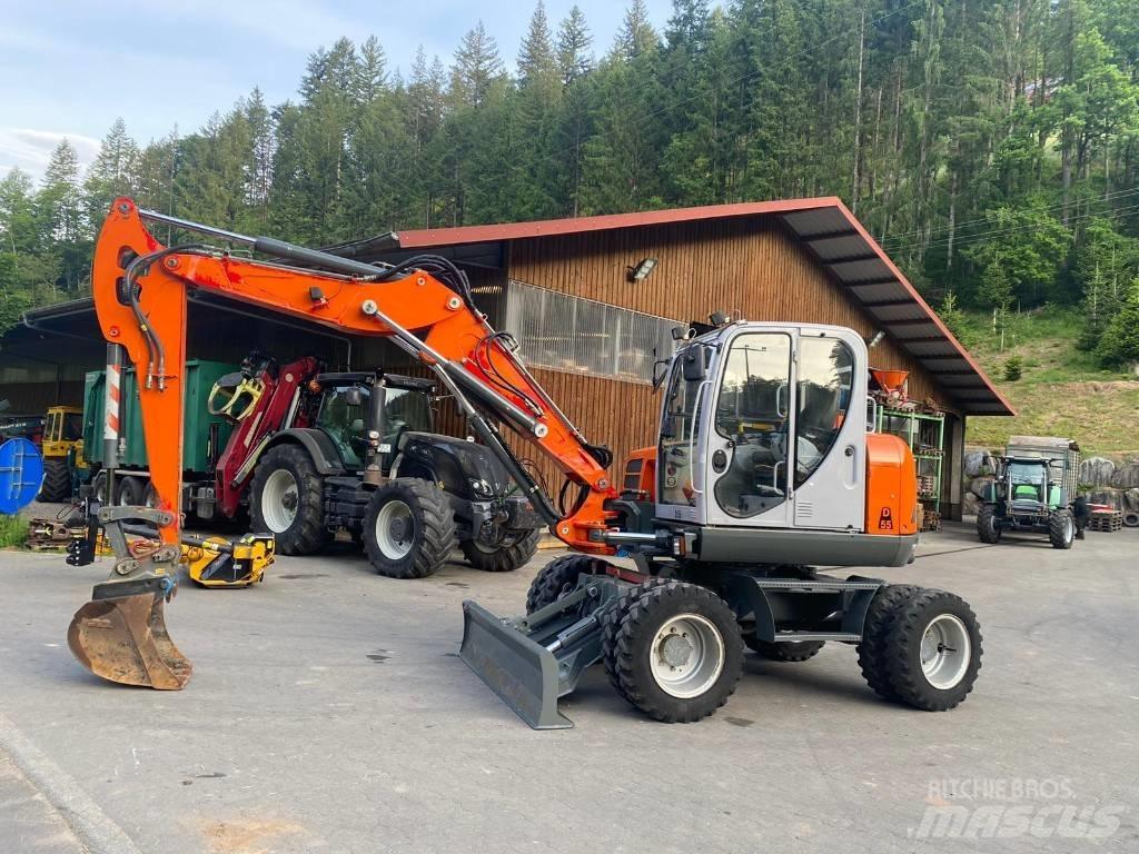 Wacker Neuson 9503 Колесни екскаватори
