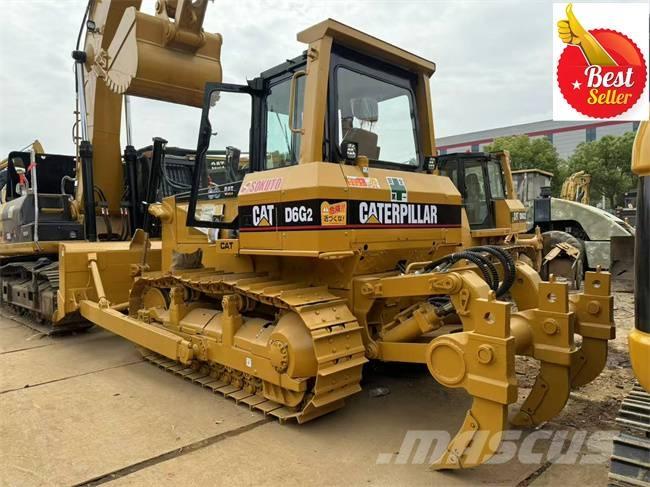 CAT D 6 G Верижни булдозери

