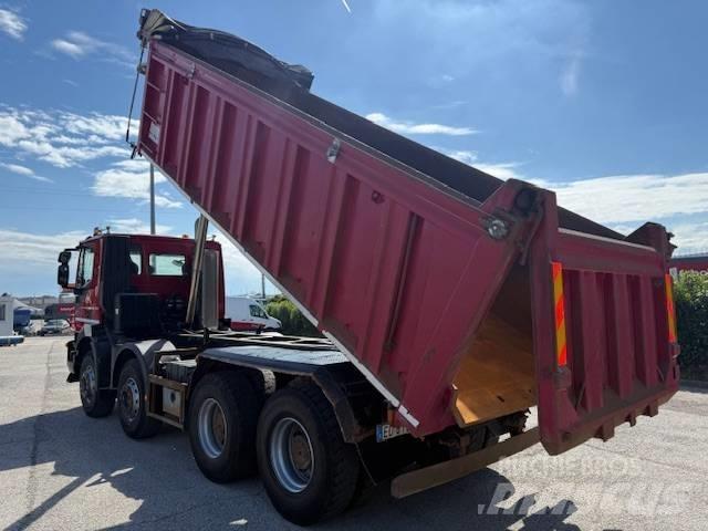 Iveco Trakker 500 Фургони
