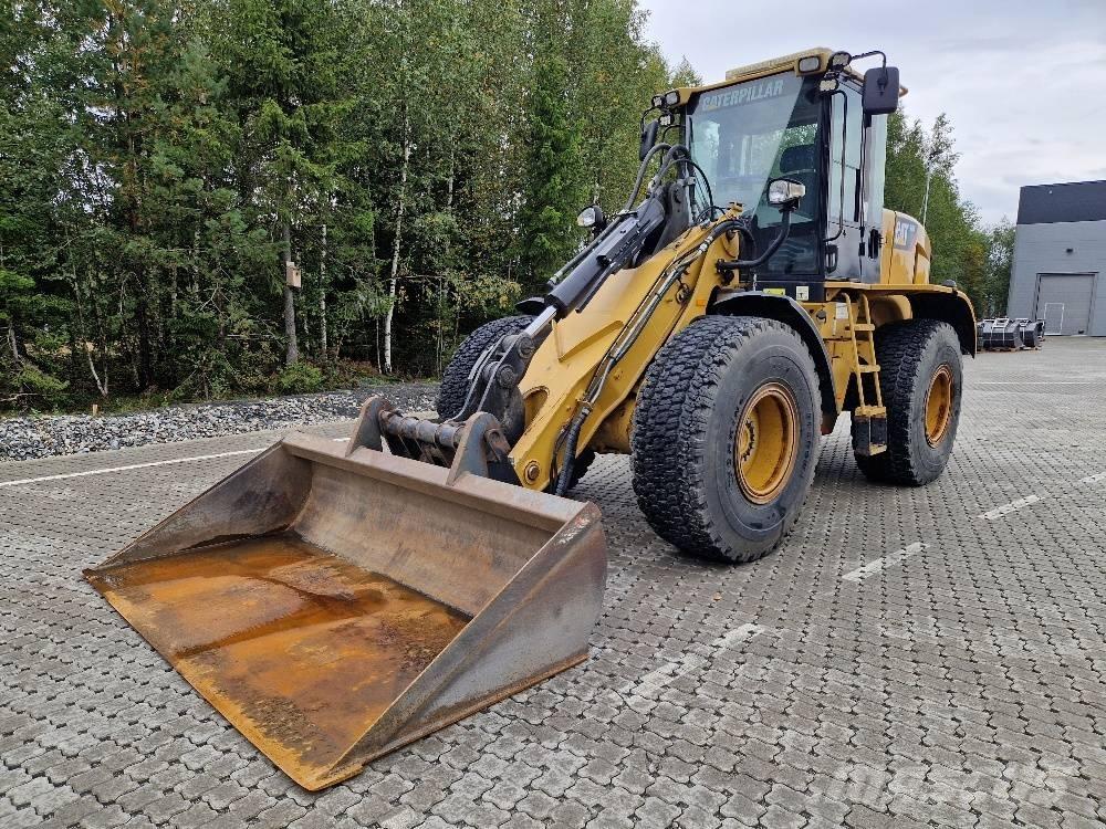 CAT 930 H Колесни товарачи