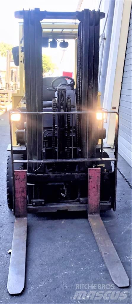 Hyster H2.5TX Камиони с АГУ