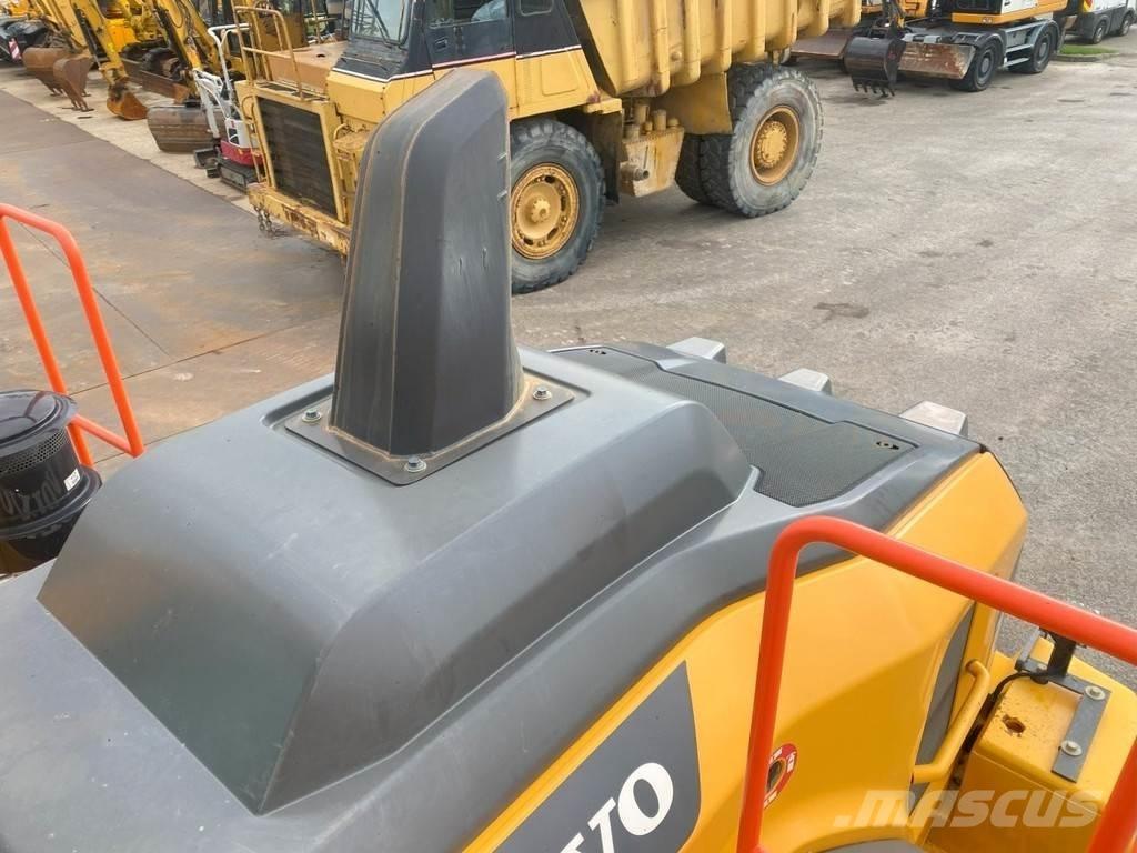 Volvo L120H NVT Колесни товарачи