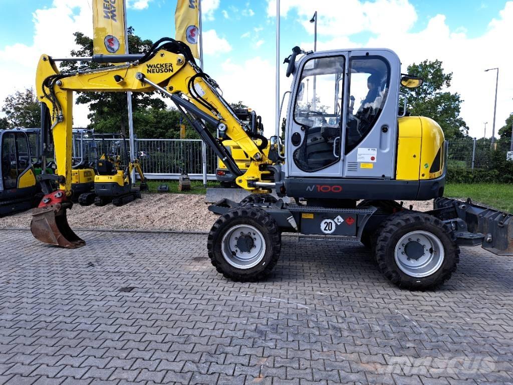 Wacker Neuson EW100 Колесни екскаватори