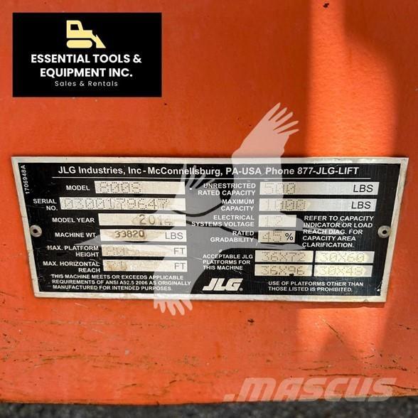 JLG 800S Телескопични повдигачи
