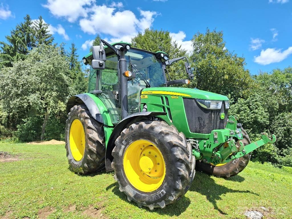 John Deere 5125R Трактори