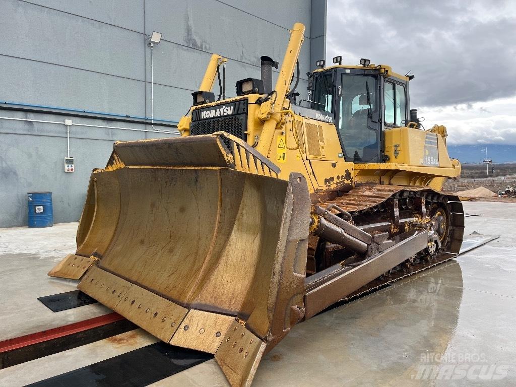 Komatsu D155 AX-6 Верижни булдозери
