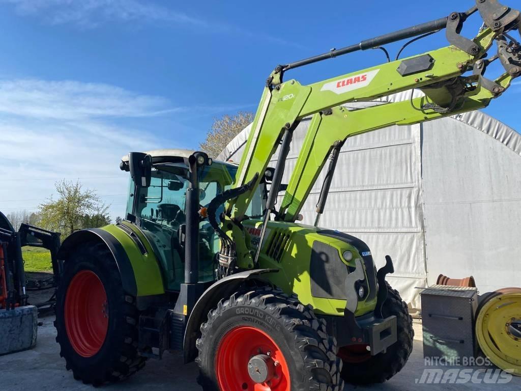 CLAAS Arion 440 Трактори