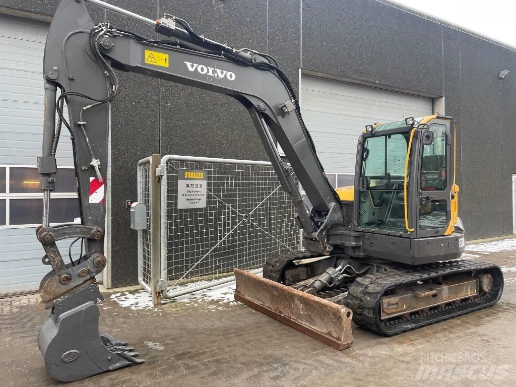 Volvo ECR88D Средни екскаватори 7т - 12т