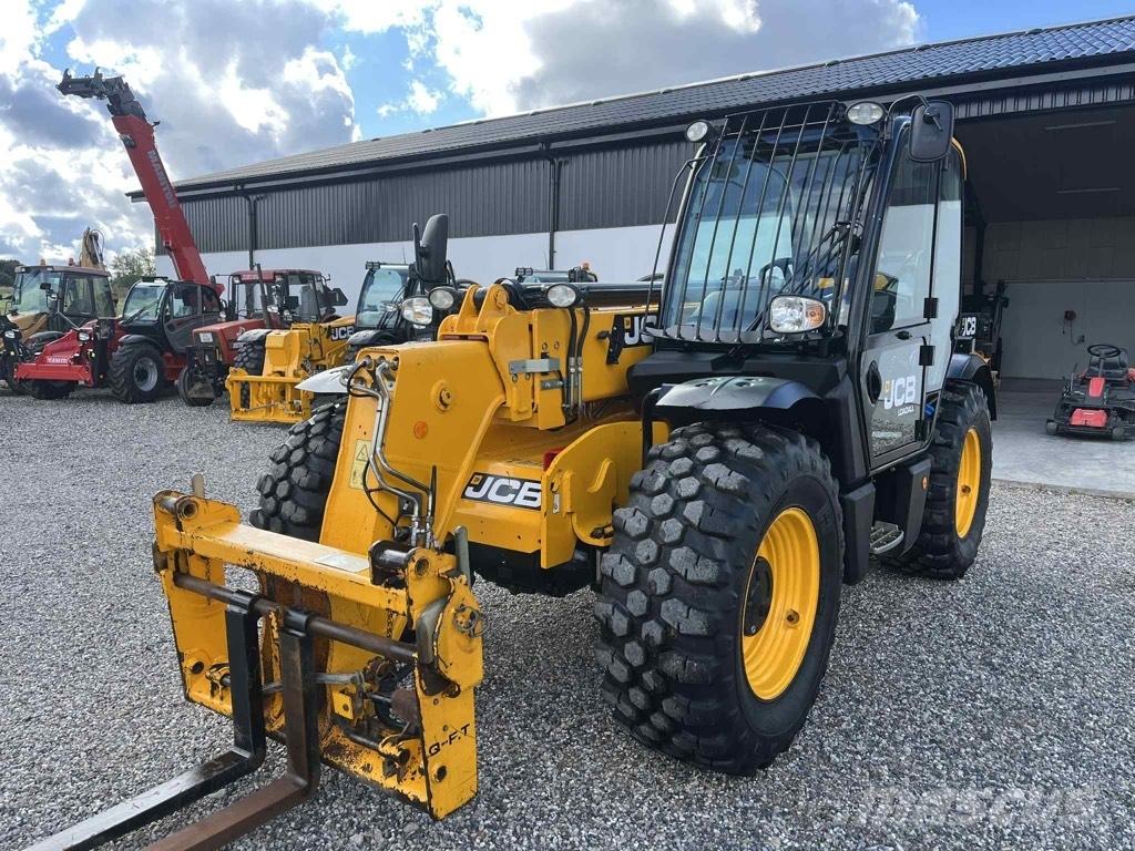 JCB 535-95 Телескопични товарачи