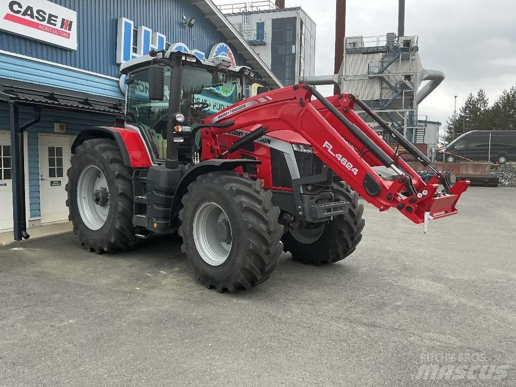 Massey Ferguson 8 S Трактори