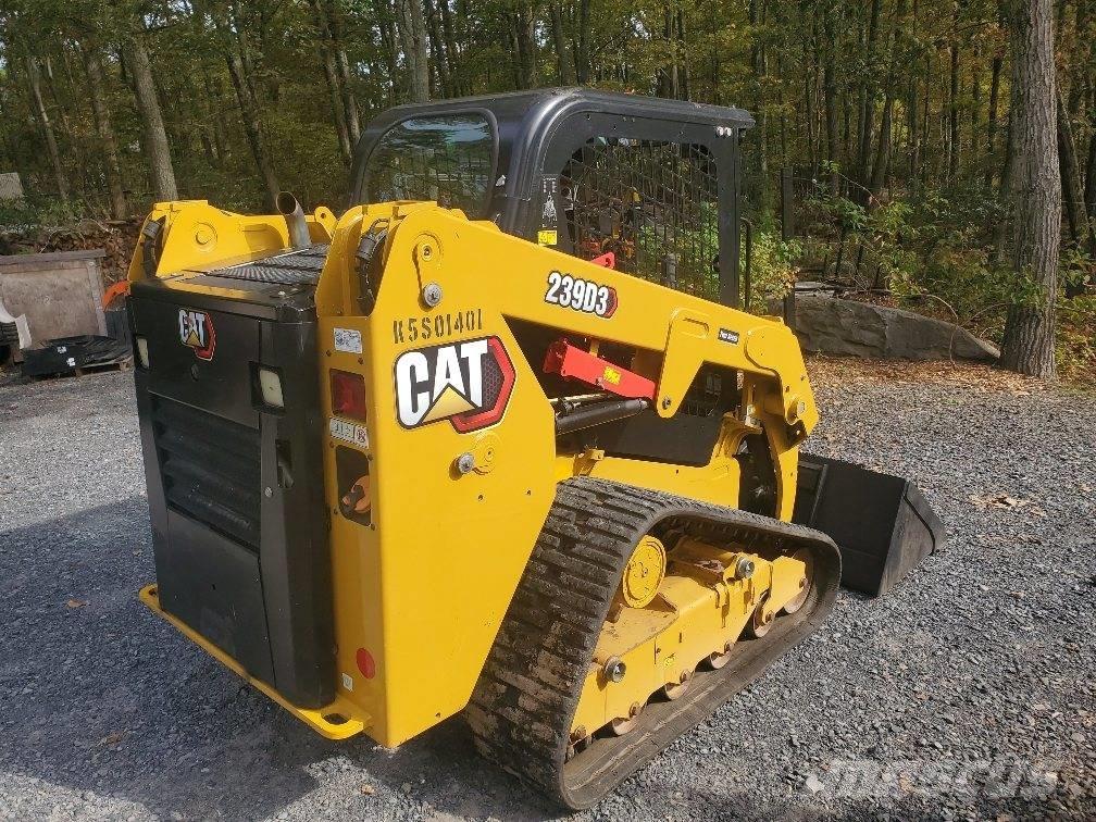 CAT 239 D Мини товарачи

