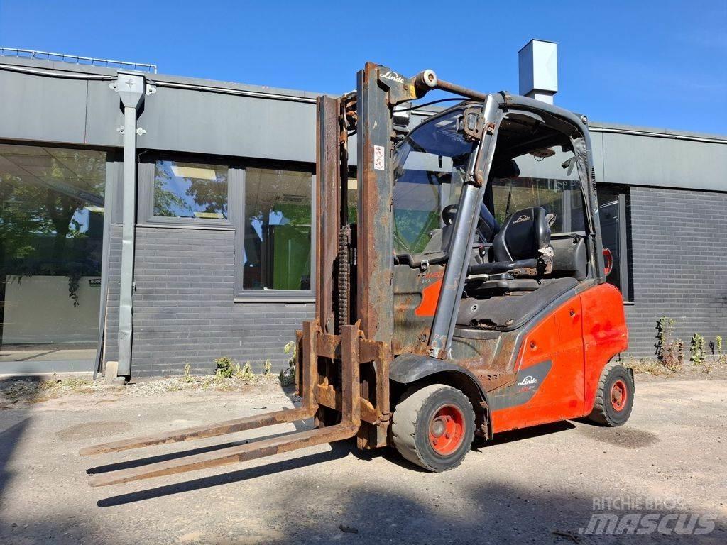 Linde H20T Камиони с АГУ
