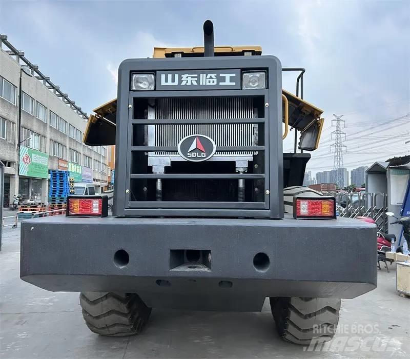 SDLG 956L Колесни товарачи