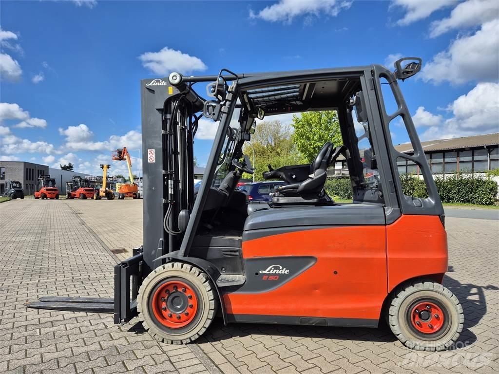 Linde E50HL-01 Електрически вилични кари-повдигачи
