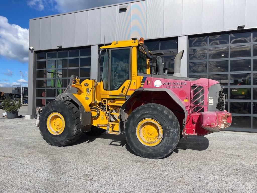 Volvo L 110 F Колесни товарачи