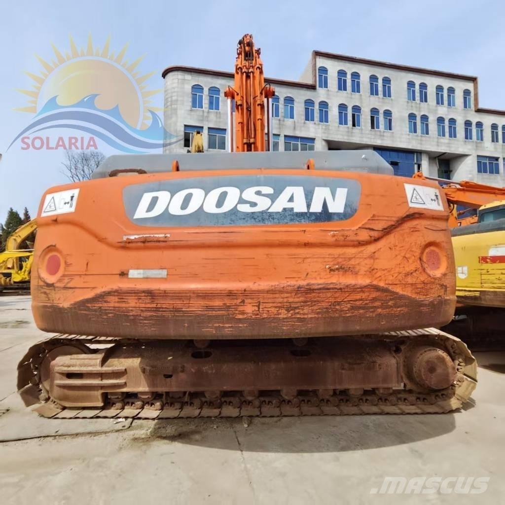 Doosan DX 300 LC Верижен екскаватор