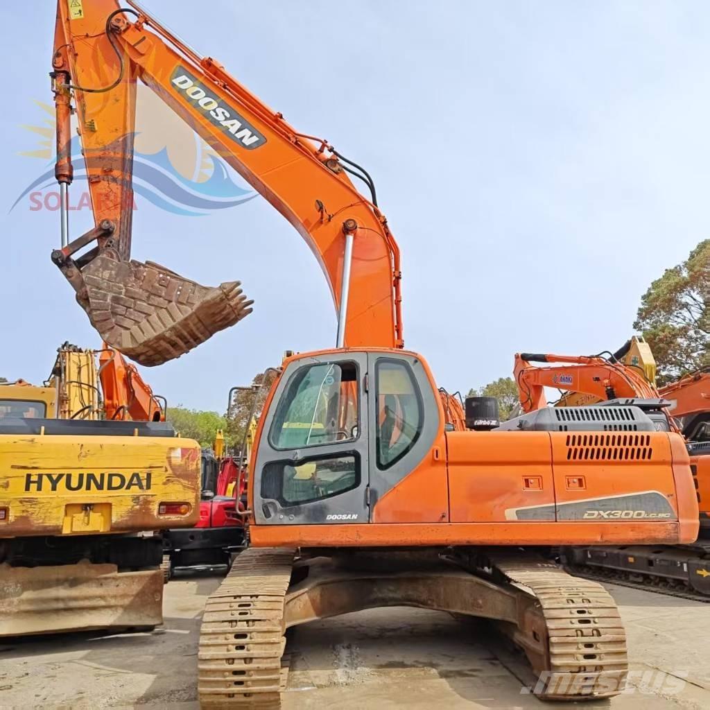 Doosan DX 300 LC Верижен екскаватор