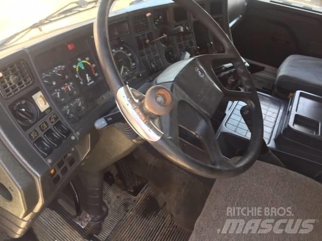 Scania 143-450 Кабини