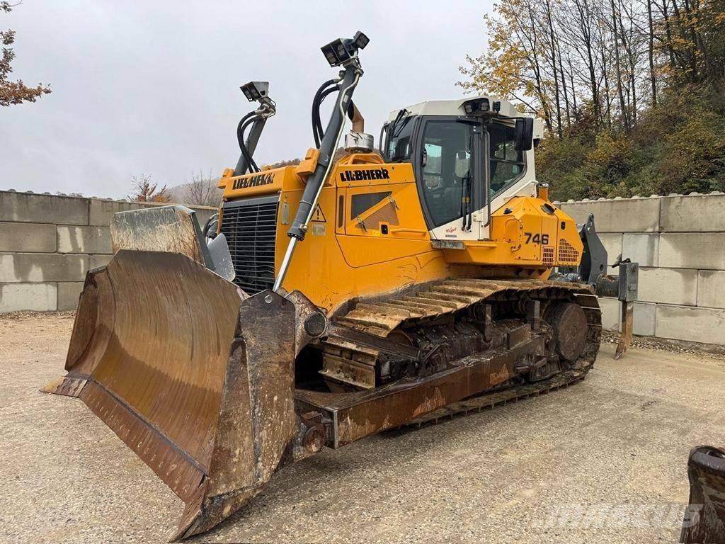 Liebherr PR 746 L Верижни булдозери
