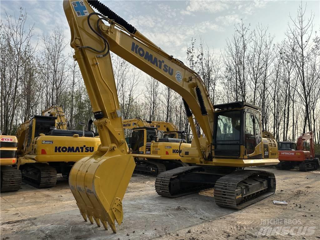 Komatsu PC200-8 Верижен екскаватор