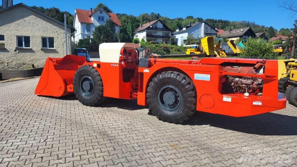 Tamrock TORO 150D Подземни товарачи