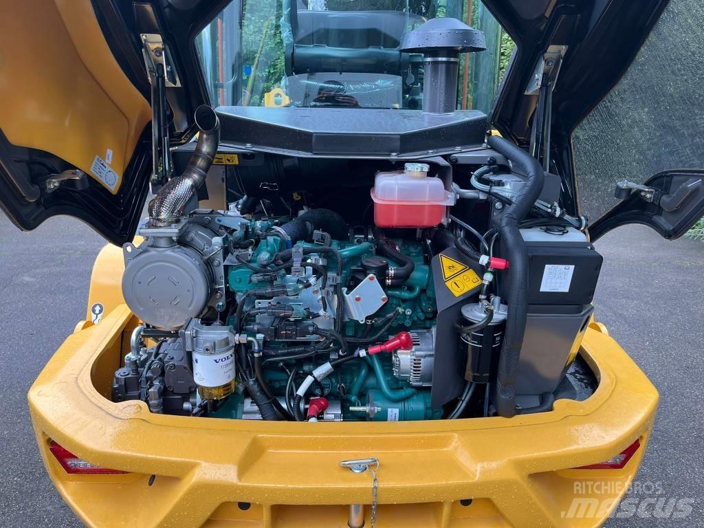 Volvo L 30 H Колесни товарачи
