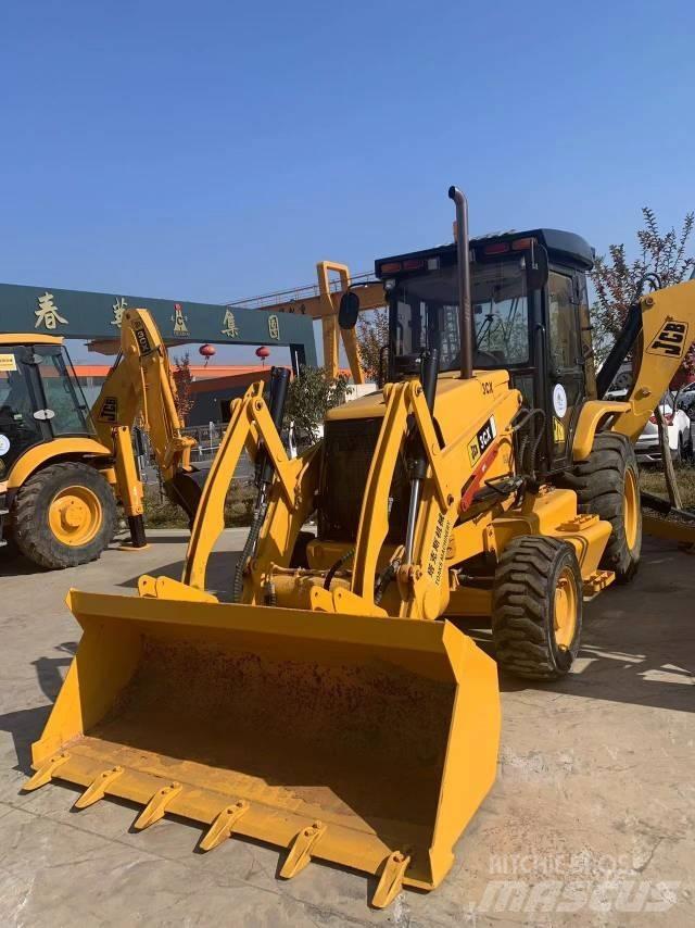JCB 3 CX Колесни товарачи