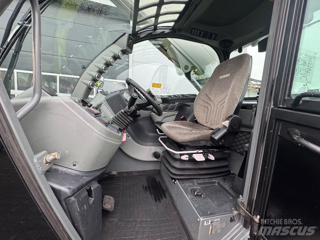 CLAAS Scorpion 7055 Телескопични товарачи
