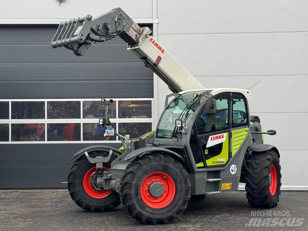 CLAAS Scorpion 7055 Телескопични товарачи