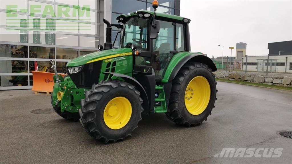 John Deere 6120M Трактори