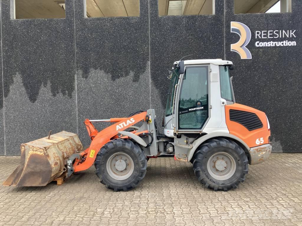Atlas 65 Колесни товарачи