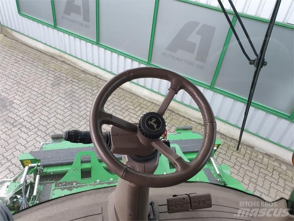 John Deere T670 Комбайни