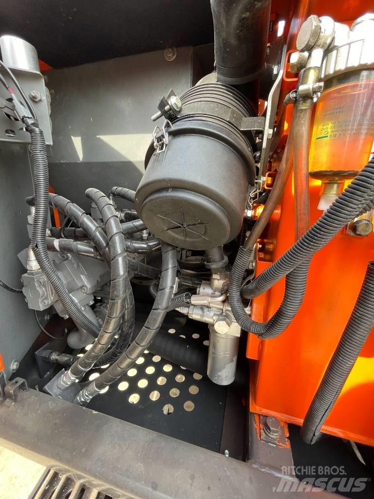 Hitachi Zaxis 70 Верижен екскаватор