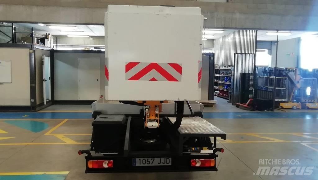 Nissan CABSTAR NT400 Моторизирани платформи с талига