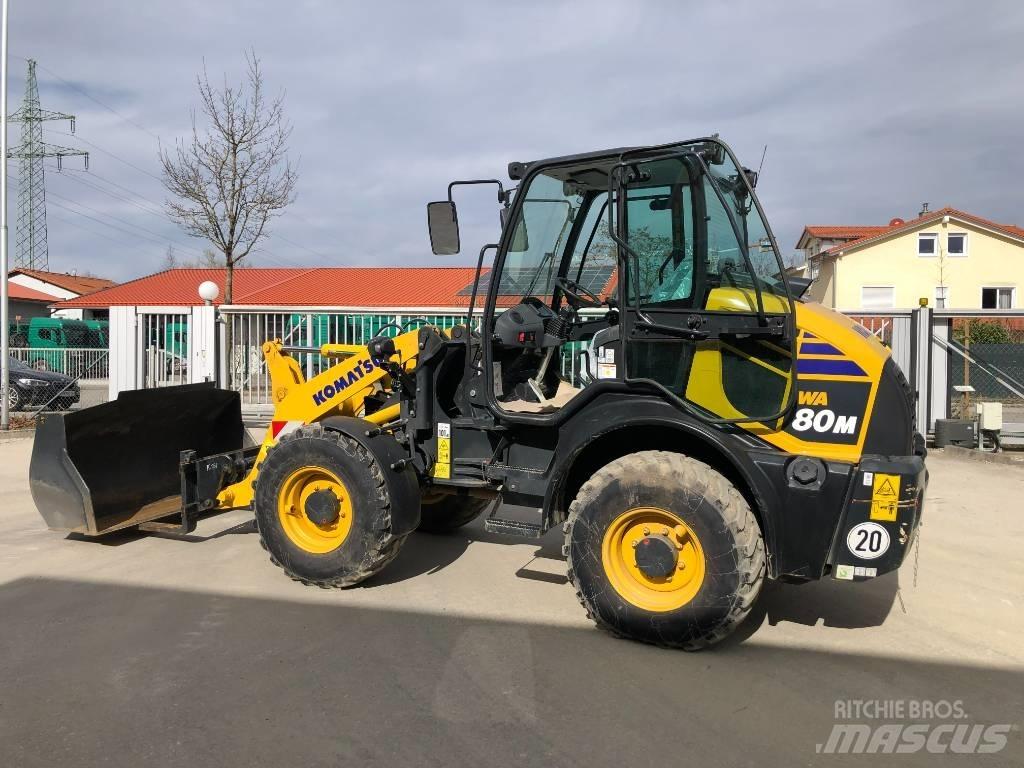 Komatsu WA80M-8 Мини товарачи