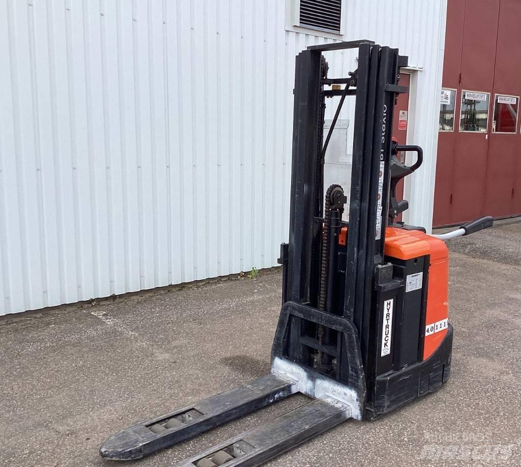 BT SPE 125 Самоходни товарачи